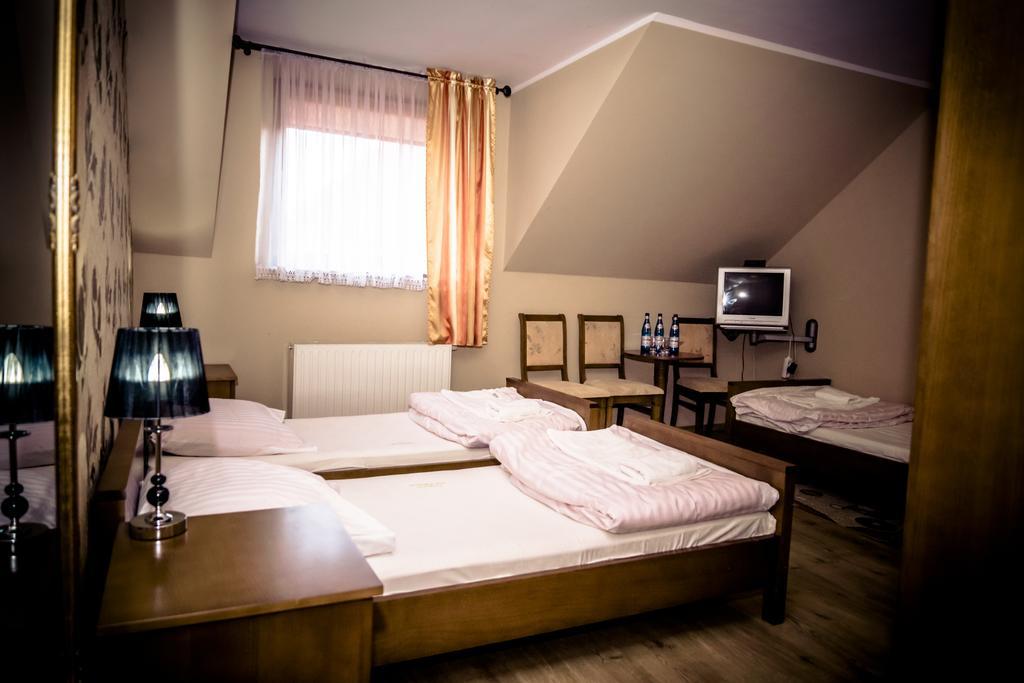 Nad Zalewem Гостьовий будинок Stare Miasto (Konin)